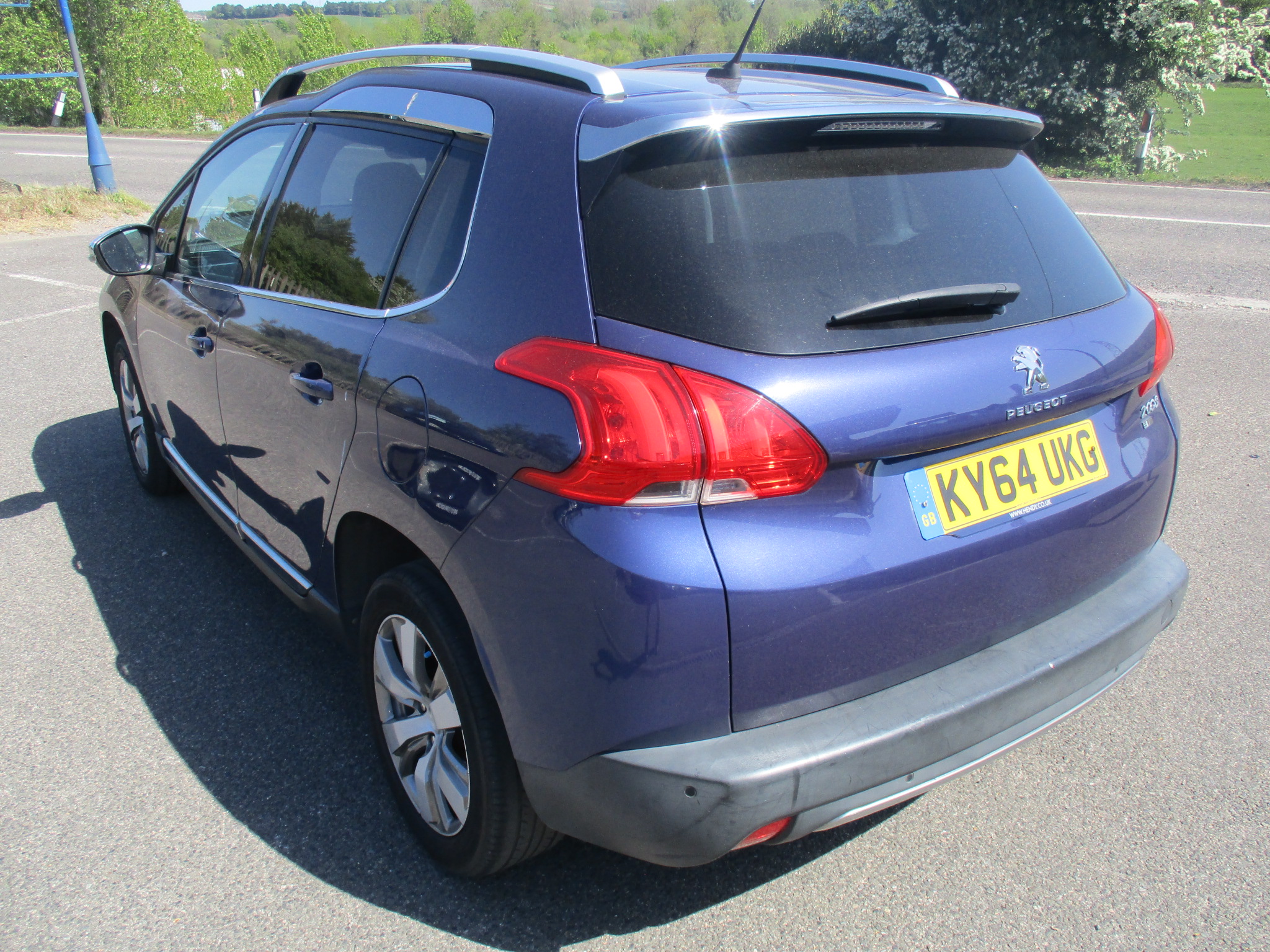 PEUGEOT 2008 1.2 E-VTI ALLURE (AUTO) 2014